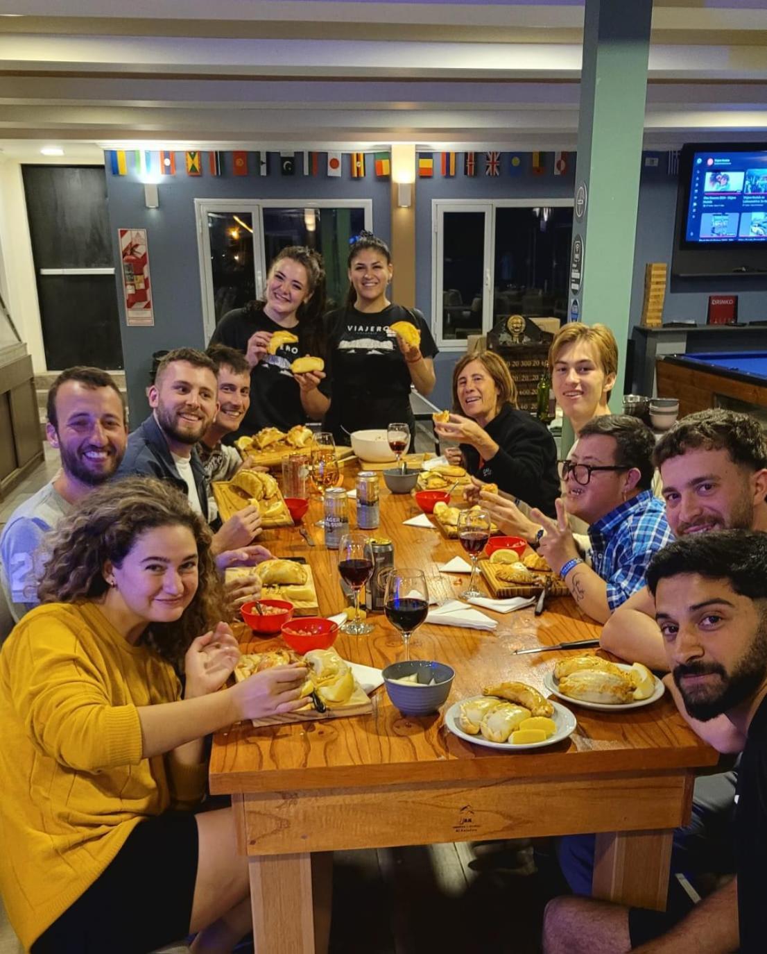 Viajero Calafate Hostel El Calafate Ngoại thất bức ảnh